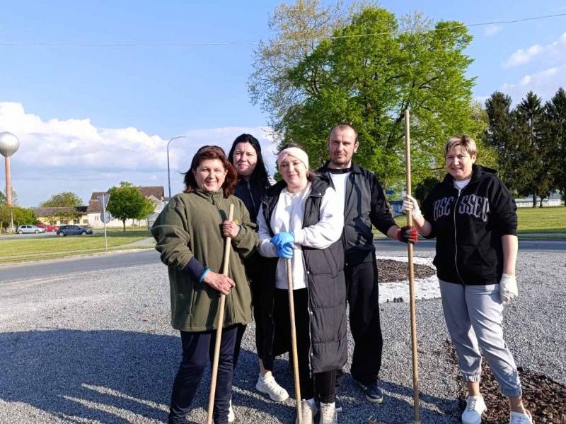 Zaposlenici Područnog dječjeg vrtića imali akciju za Dan planete Zemlje